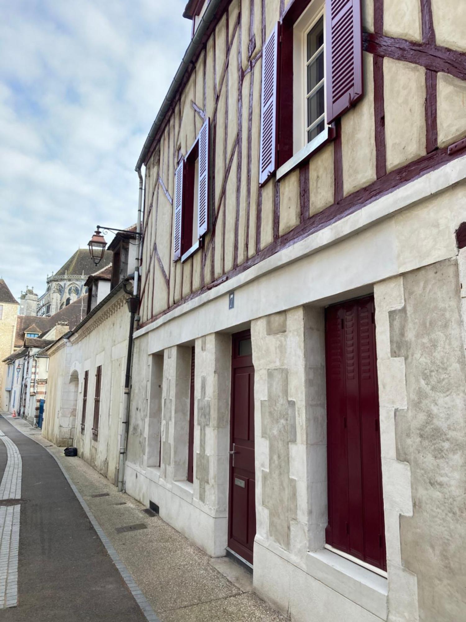 L'Atelier Cosy Apartment โอแซร์ ภายนอก รูปภาพ