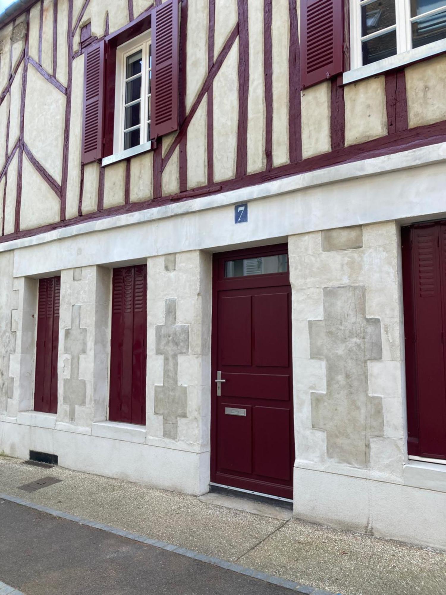 L'Atelier Cosy Apartment โอแซร์ ภายนอก รูปภาพ